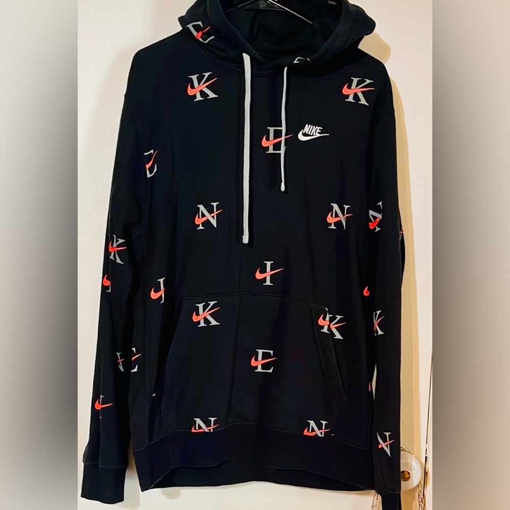 Nike Black & Red Hoodie – Men’s Large